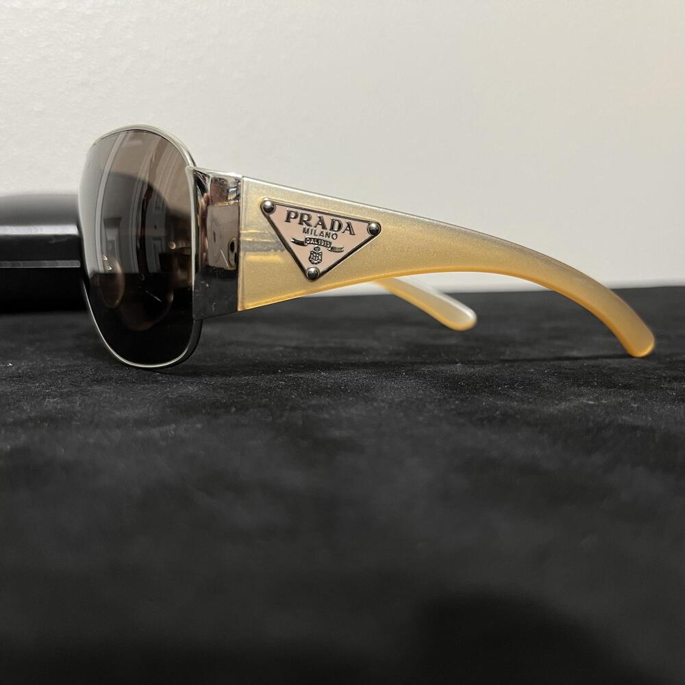 Prada Sunglasses Womens Gold Brown Shield Gradient Oversized Italy SPR 57L 1BC